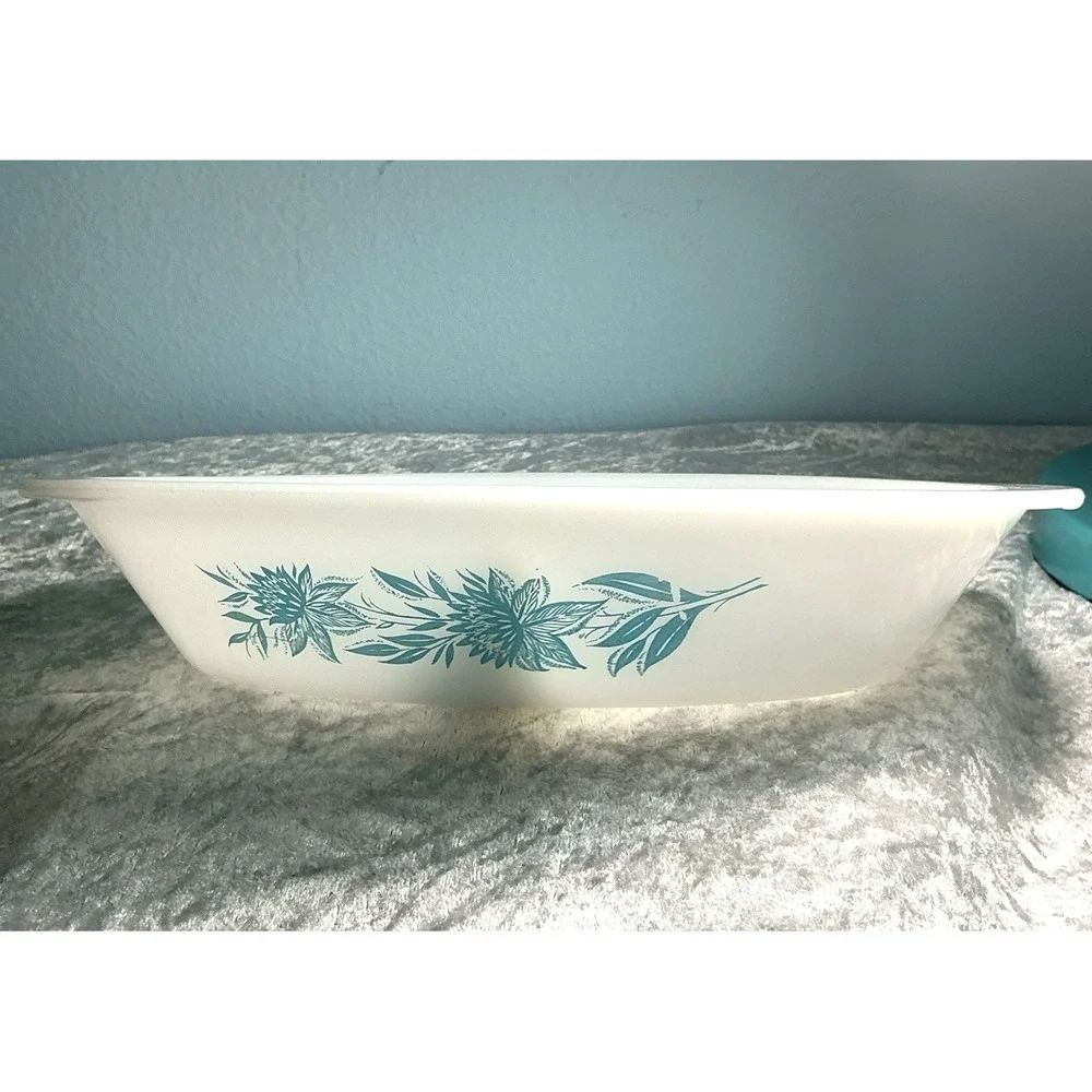 VTG Glasbake White Milk Glass Milk Thistle Oval Divided Casserole  J2352